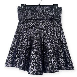 American Apparel Black and White Patterned Skirt
